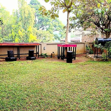 Don'S Lounge & Villa Kandy Kültér fotó