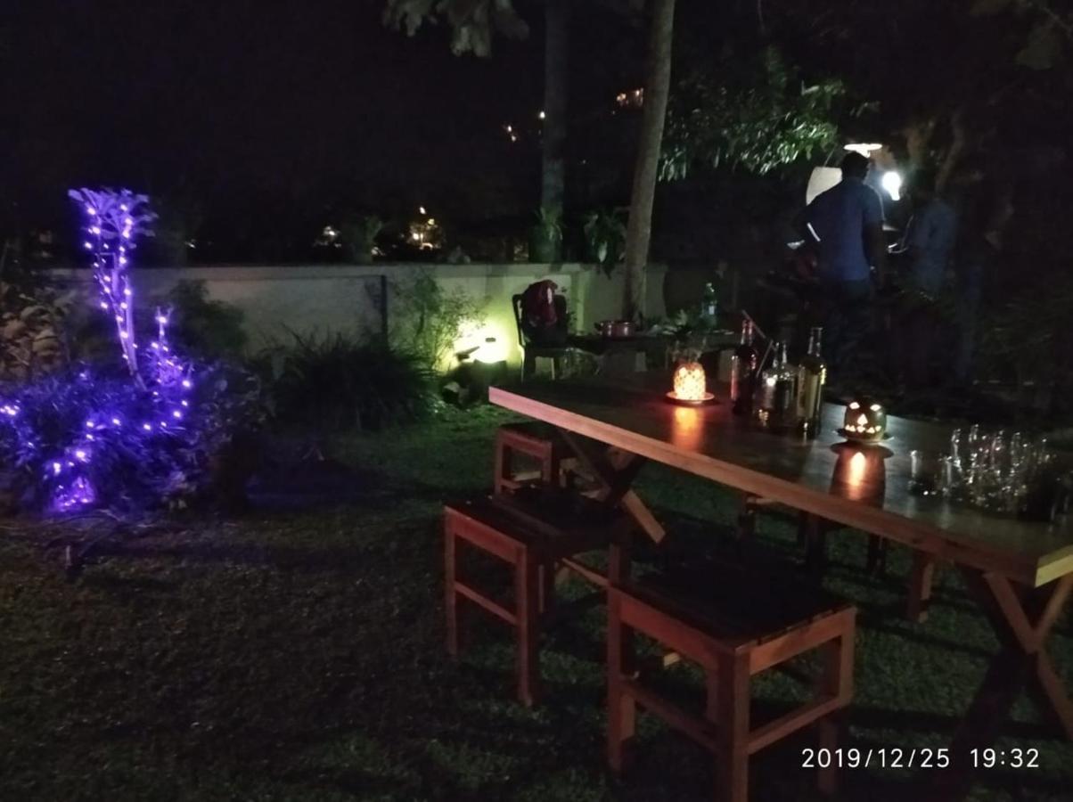 Don'S Lounge & Villa Kandy Kültér fotó