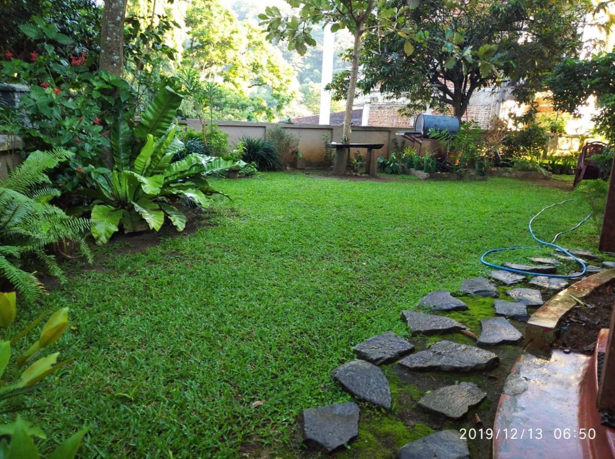 Don'S Lounge & Villa Kandy Kültér fotó