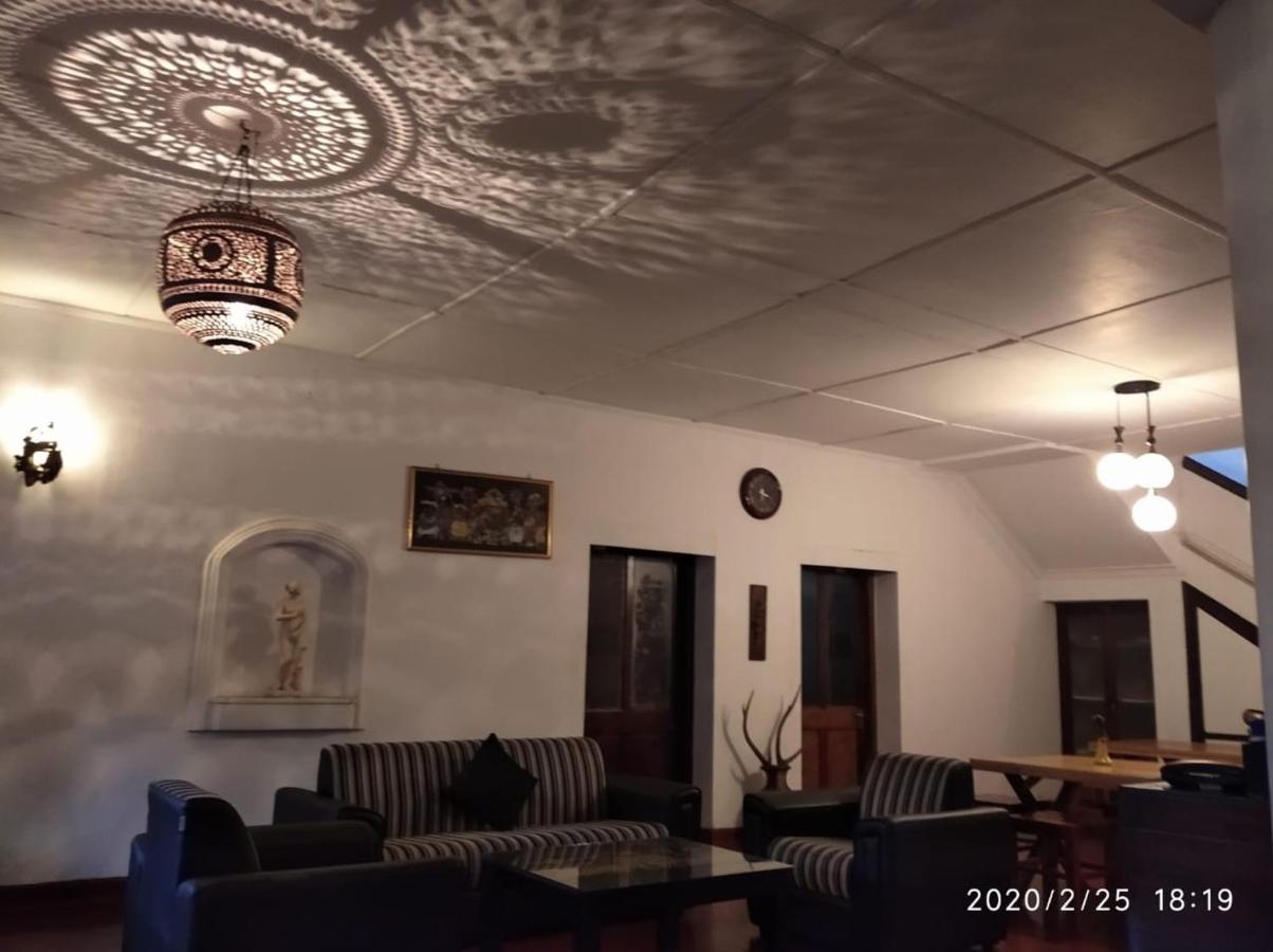 Don'S Lounge & Villa Kandy Kültér fotó